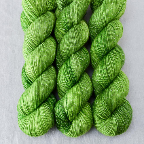 Dragon's Flight - Miss Babs Estrellita yarn