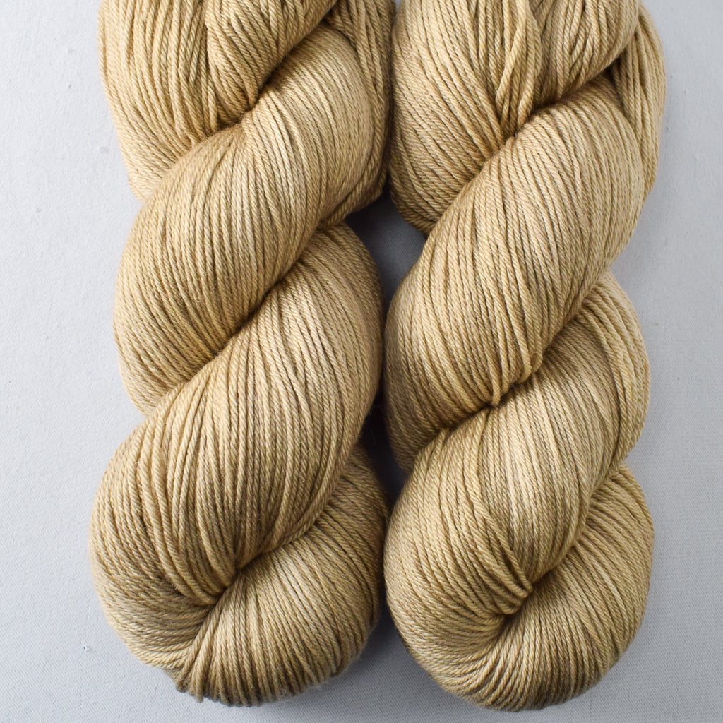 Dunes - Miss Babs Yowza yarn