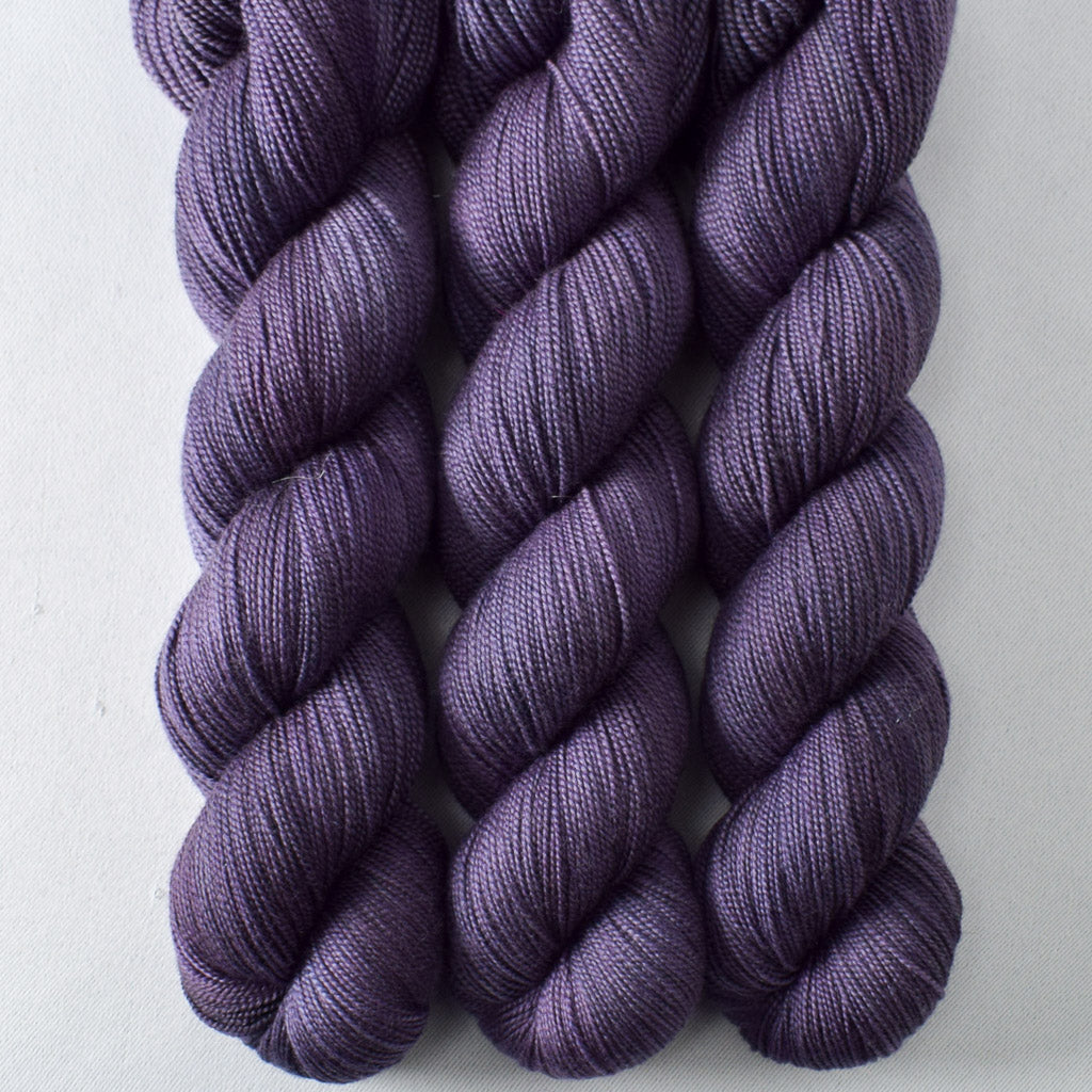 Dusk - Miss Babs Avon Yarn