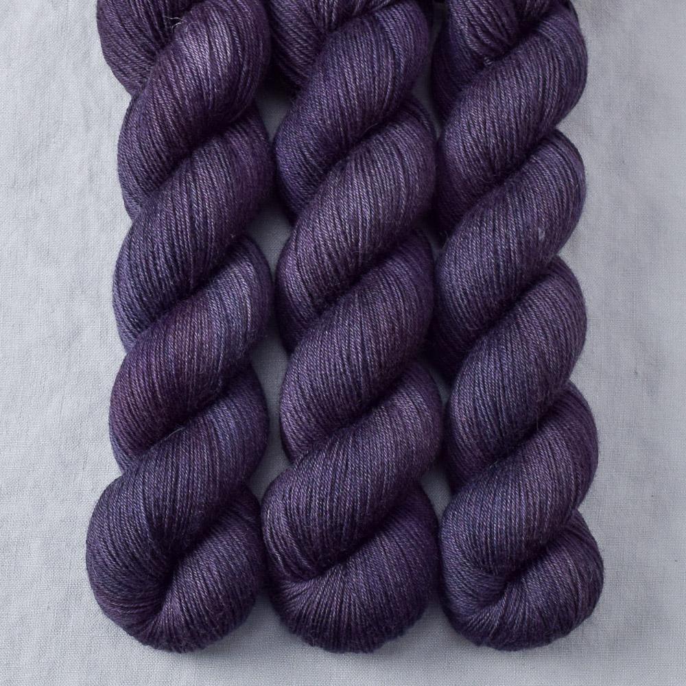 Dusk - Miss Babs Katahdin 437 superwash BFL wool yarn