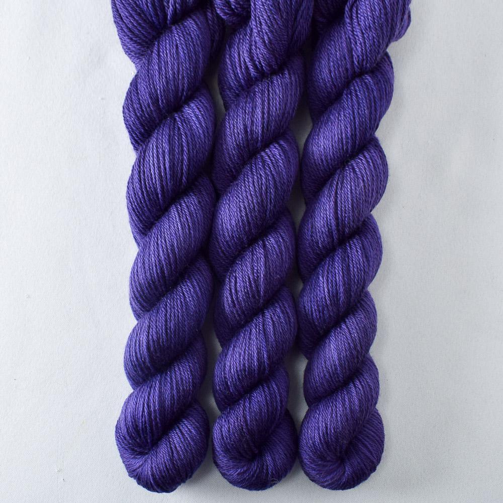 Dutch Iris 2 - Miss Babs Yowza Mini superwash Merino wool yarn