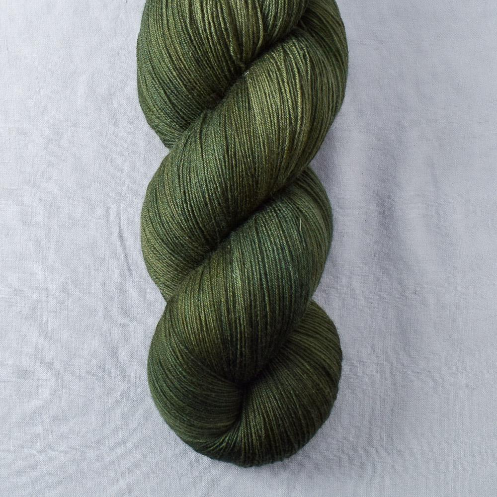 Dutch Iris 7 - Miss Babs Katahdin yarn