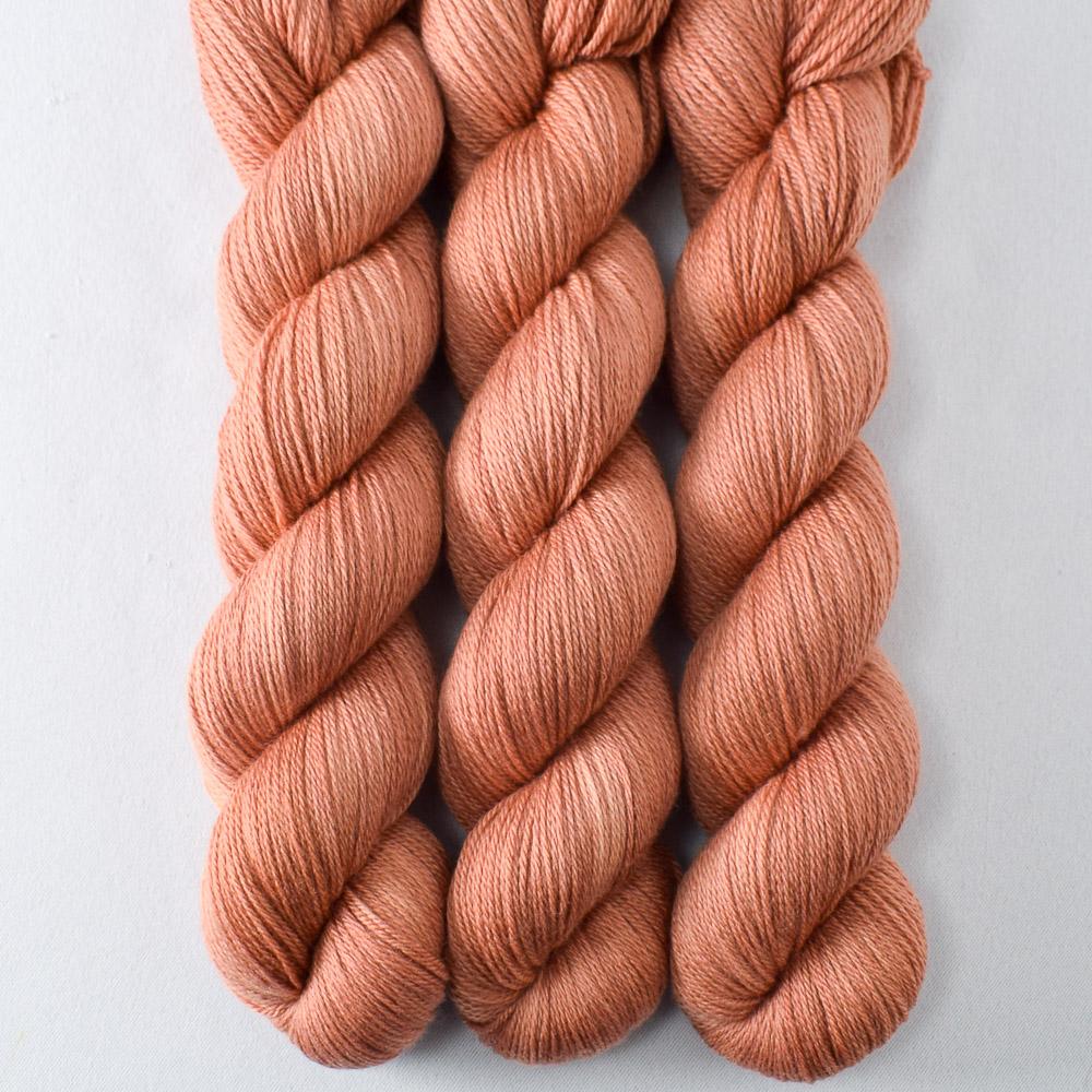 Earthenware - Miss Babs Caroline merino-cashmere-nylon yarn
