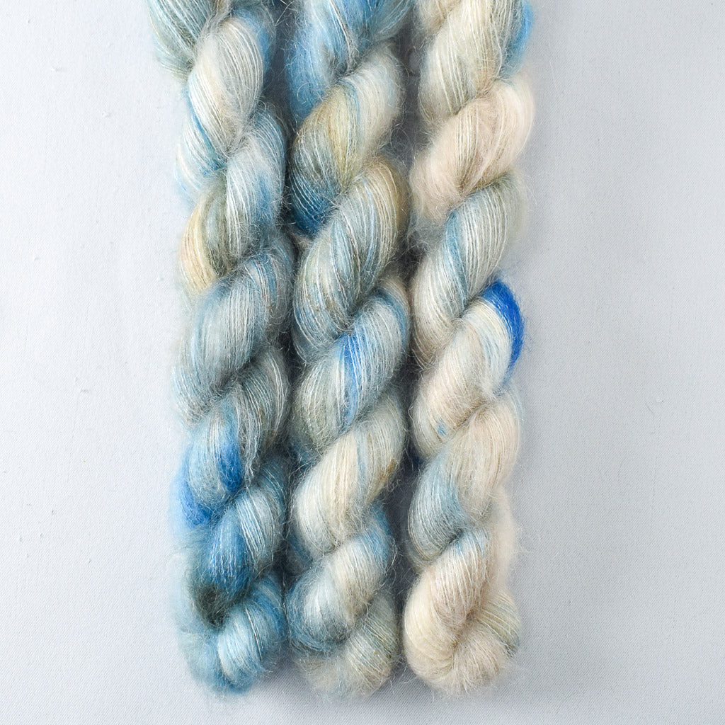 Eastern Bluebird - Miss Babs Moonglow yarn
