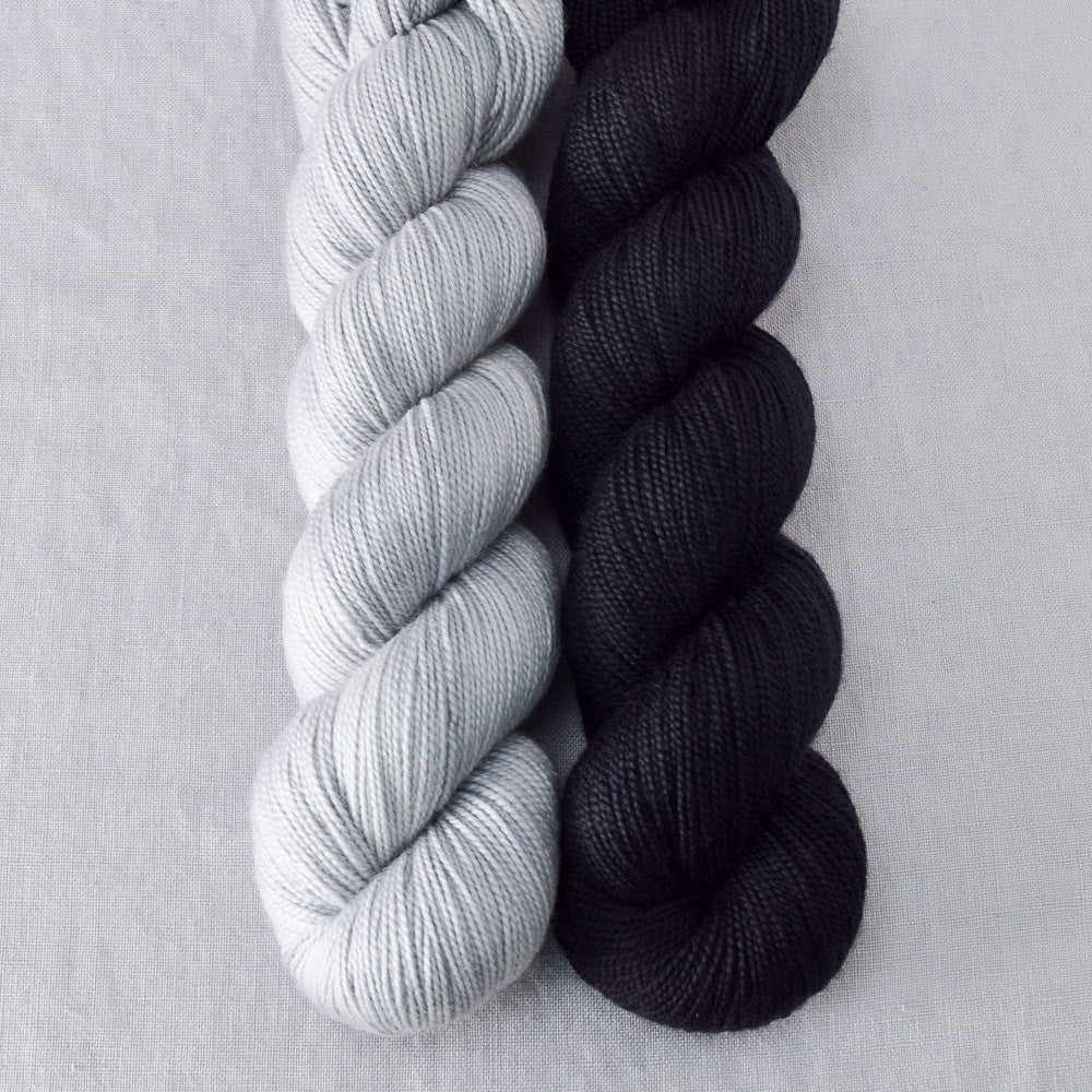 Ebony, Quicksilver - Miss Babs 2-Ply Duo