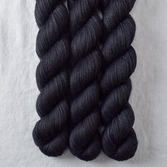 Ebony - Yowza Mini