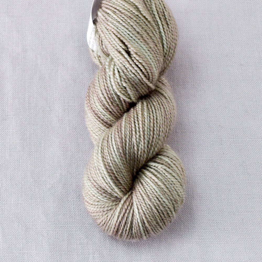 Elska - Miss Babs Yummy 2-Ply Toes superwash Merino wool yarn