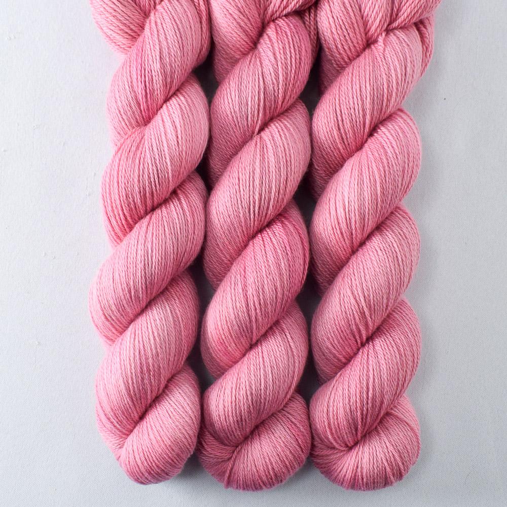 Embellish - Miss Babs Caroline merino-cashmere-nylon yarn