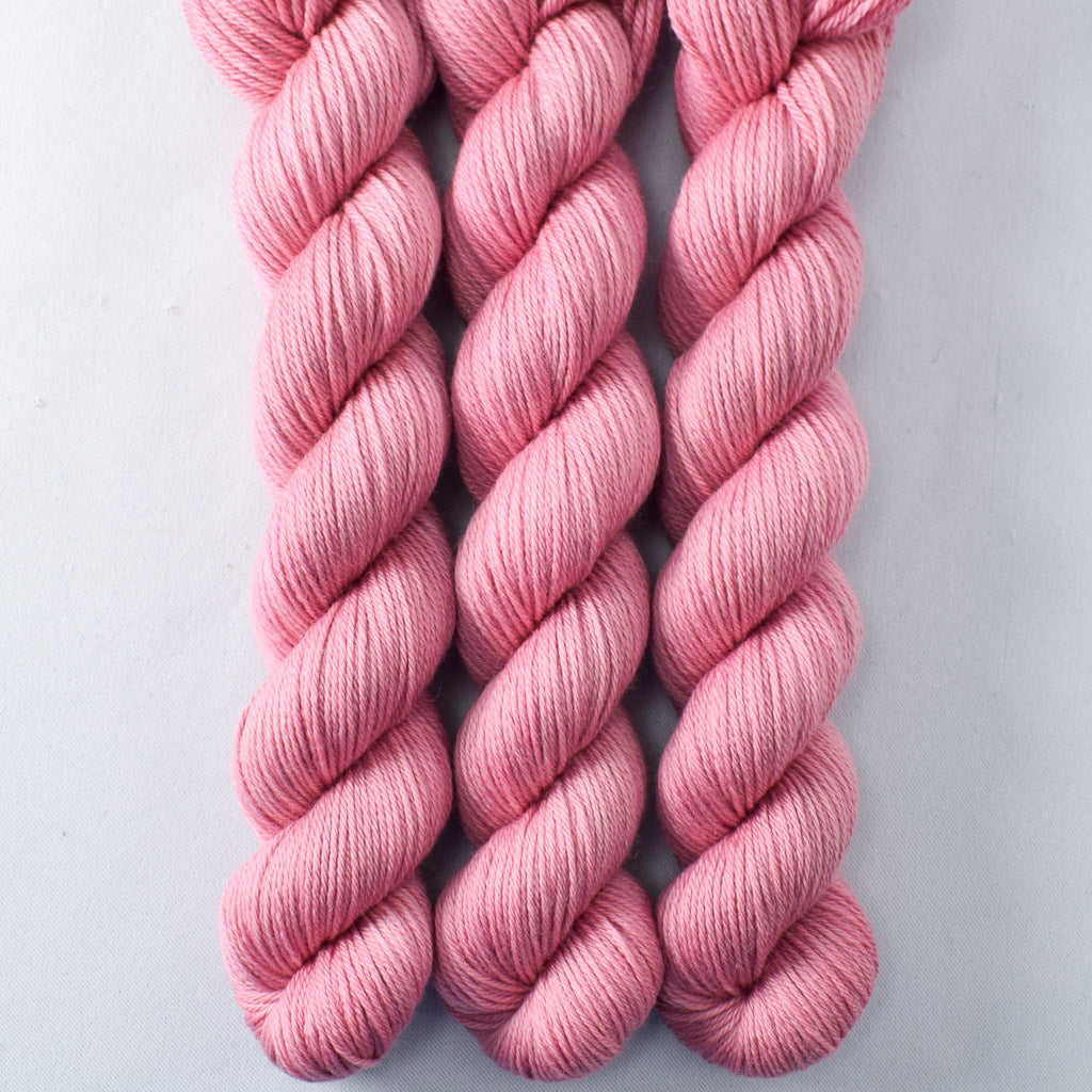 Embellish - Miss Babs Yowza Mini superwash Merino wool yarn