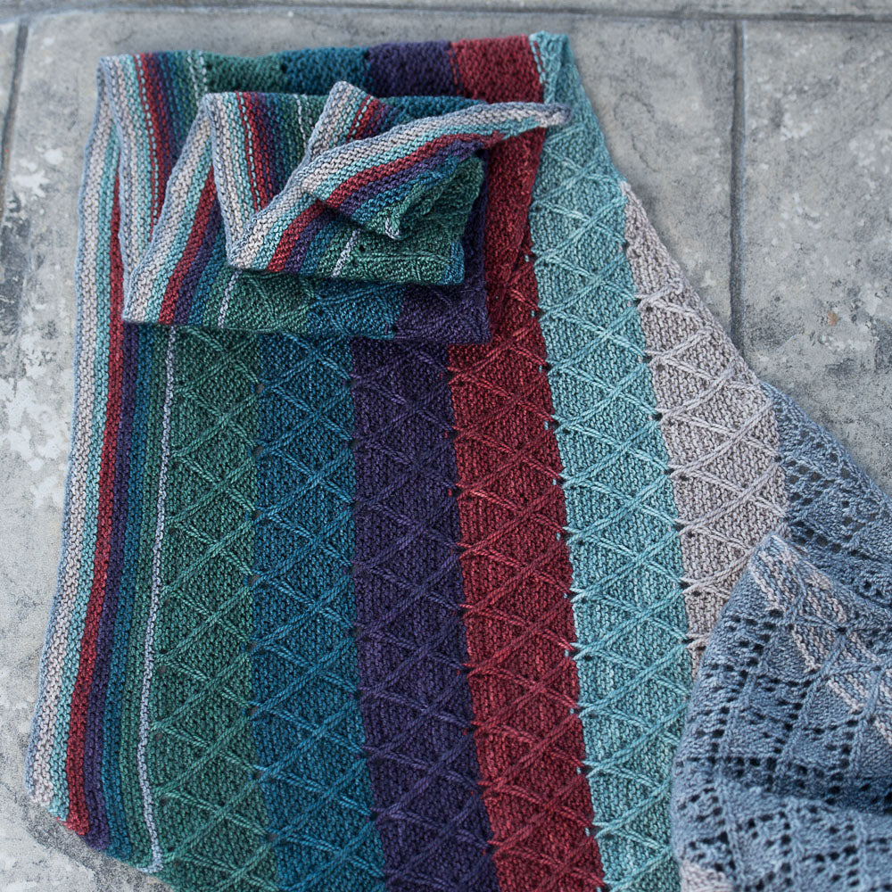 Embossed Diamonds Shawl