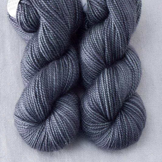 Escamillo - Miss Babs Yummy 2-Ply Toes superwash Merino wool yarn