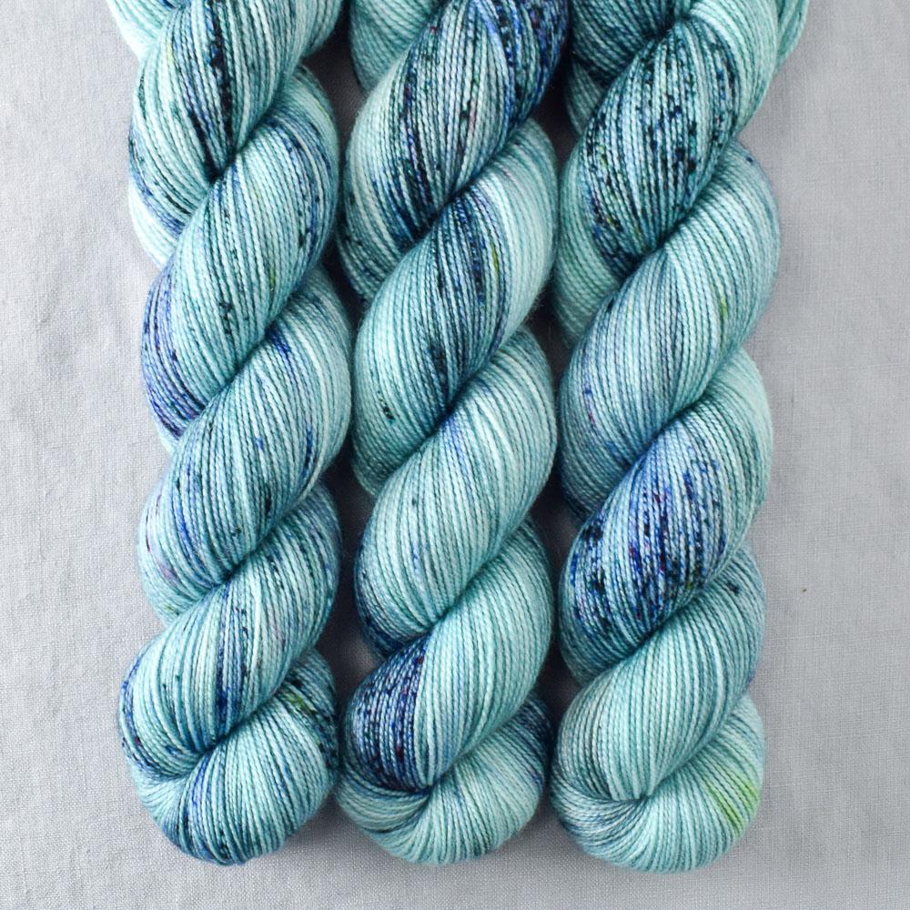 Fiberworld 2020 - Miss Babs Yummy 2-Ply superwash Merino wool yarn