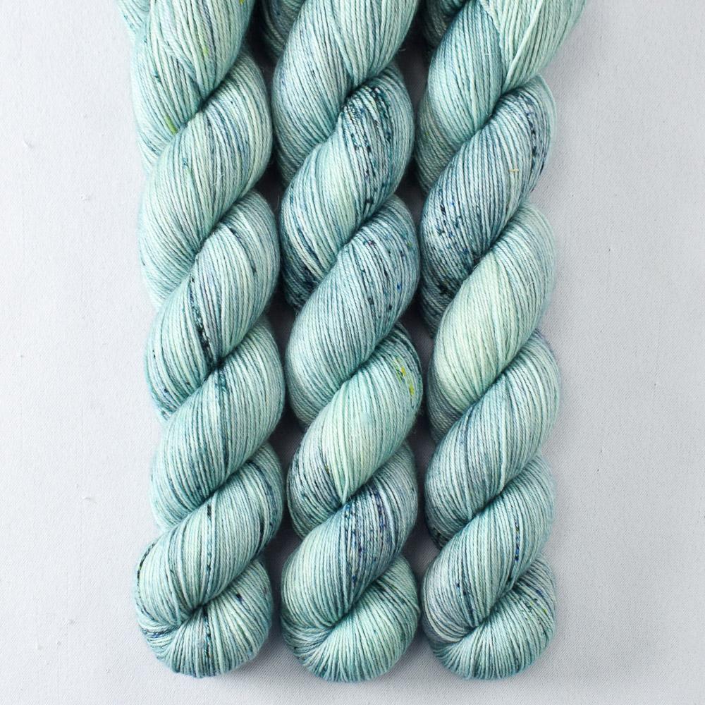 Fiberworld 2020 - Miss Babs Katahdin 437 superwash BFL wool yarn
