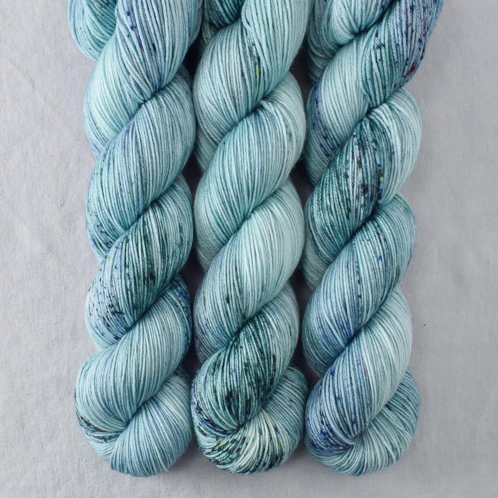 Fiberworld 2020 - Miss Babs Tarte wool blend sock yarn
