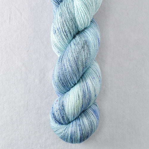 Fiberworld 2020 - Miss Babs Yearning yarn