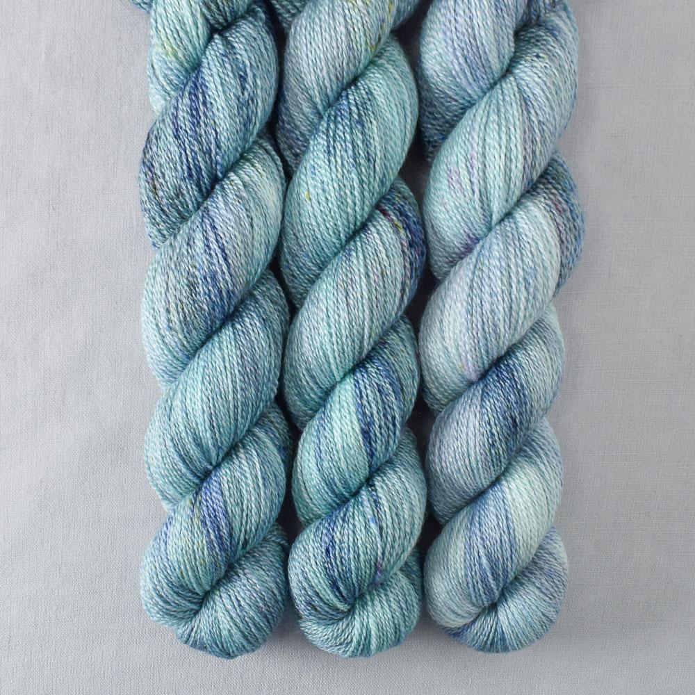 Fiberworld 2020 - Miss Babs Yet yarn