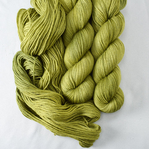 Fiddlehead - Miss Babs Killington 350 yarn