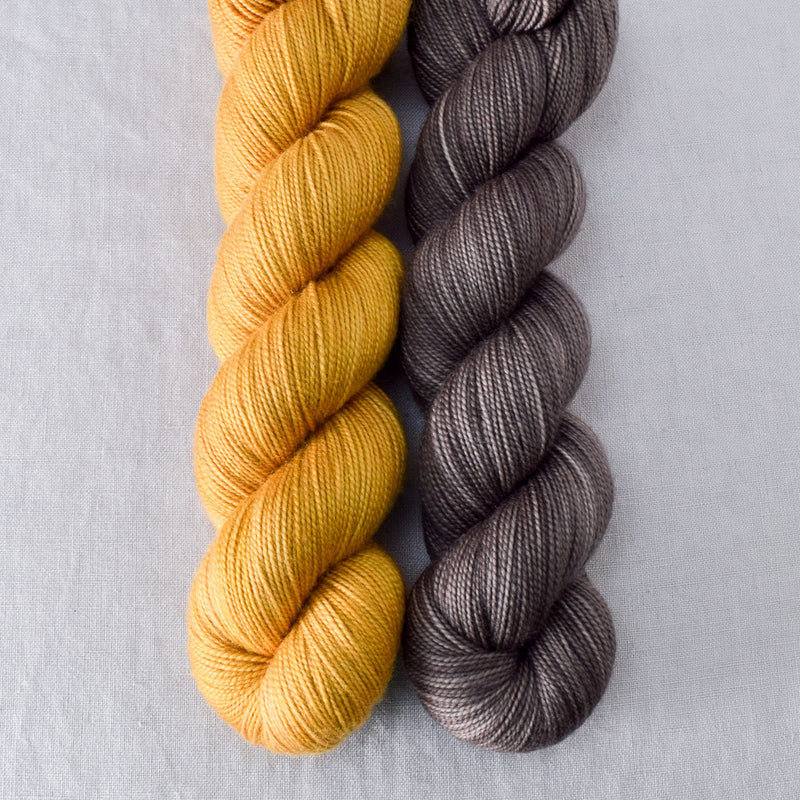 Field Mouse, Turmeric - Miss Babs 2-Ply Duo