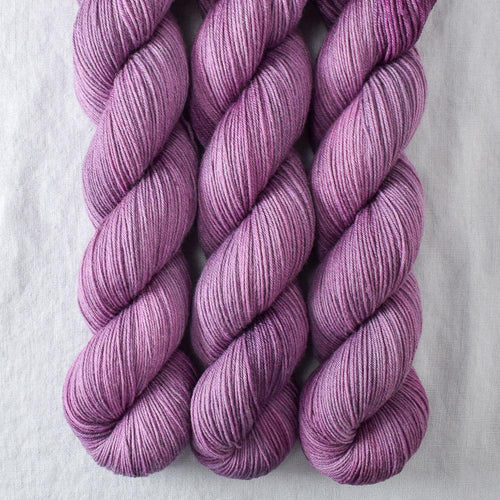 Fig - Miss Babs Putnam yarn