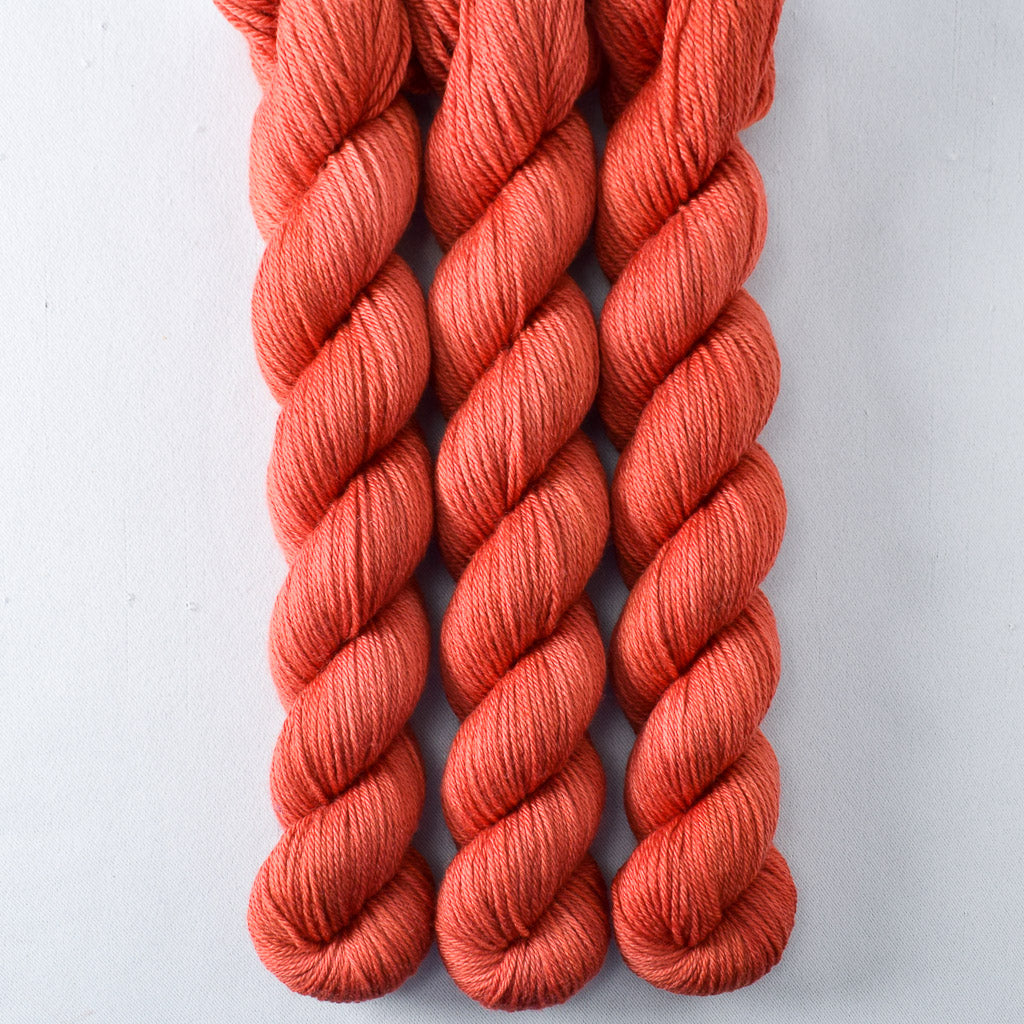 Fishscale - Miss Babs Yowza Mini superwash Merino wool yarn
