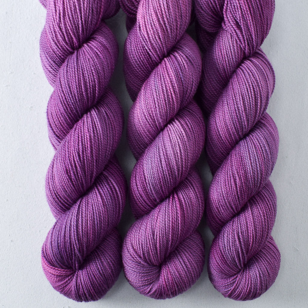 Frasquita - Miss Babs Yummy 2-Ply superwash Merino wool yarn