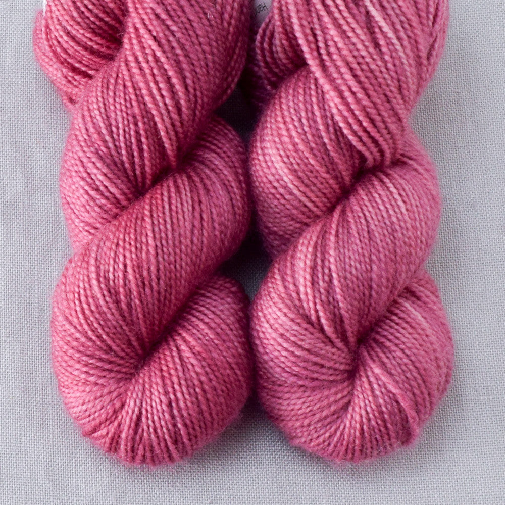 Furud - Miss Babs Yummy 2-Ply Toes superwash Merino wool yarn