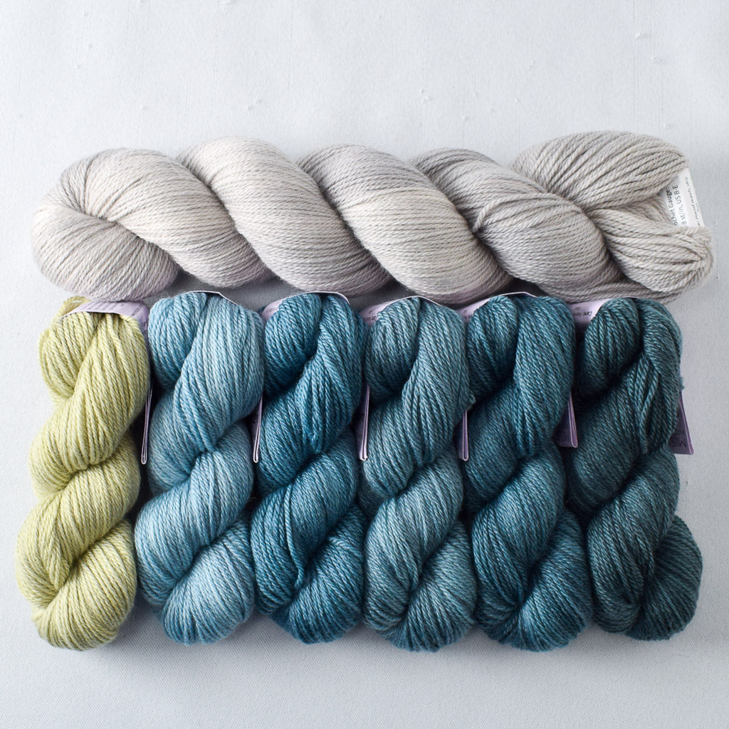 German Waterways Gradient and Fleur de Sel Caroline - Caroline Shawl Set