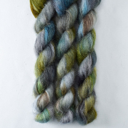 Ghost Ship - Miss Babs Moonglow yarn