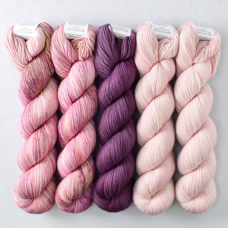Gibson Girl, Sugar, Tulipa - Miss Babs Avon Twists & Turns Set