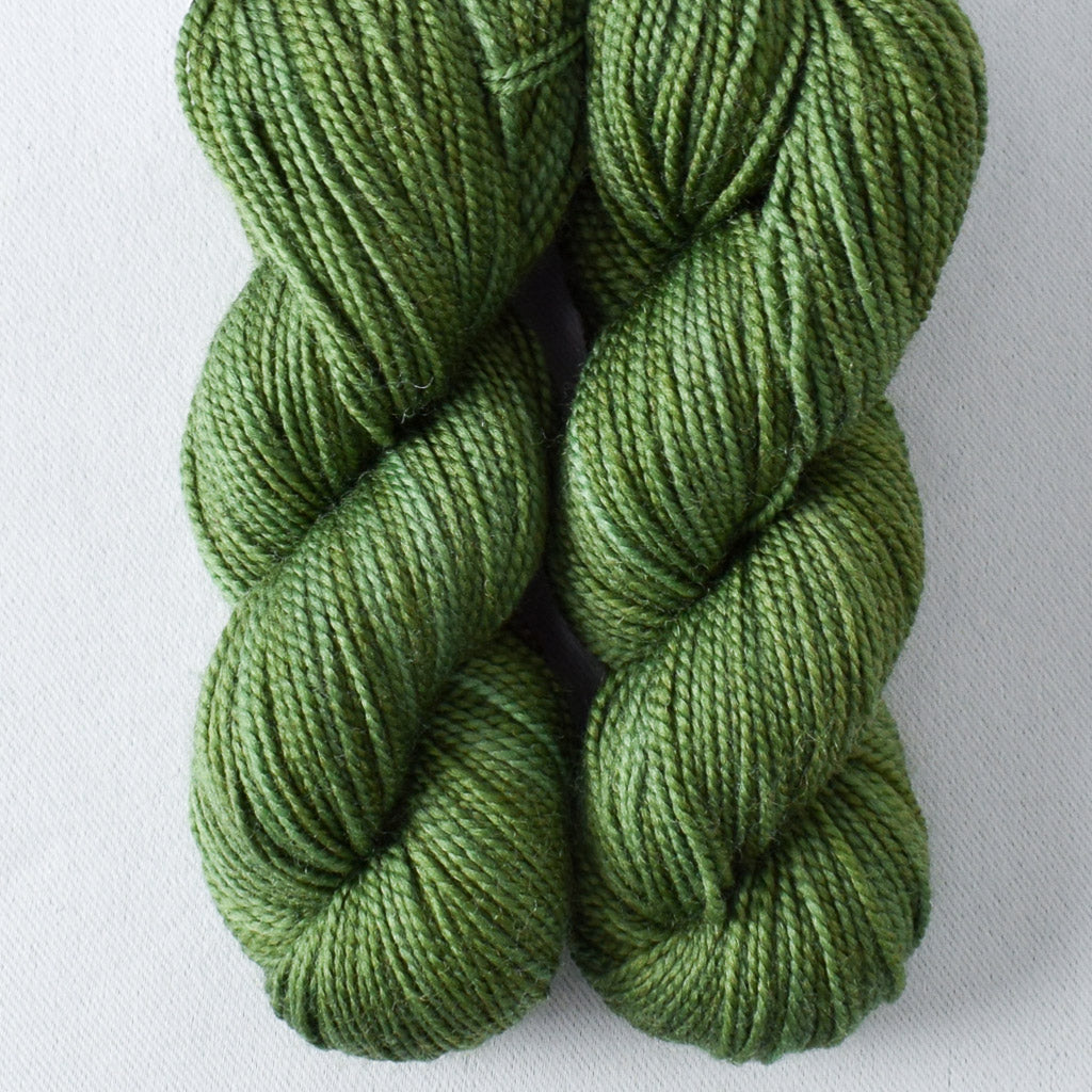 Glade - Miss Babs Yummy 2-Ply Toes superwash Merino wool yarn