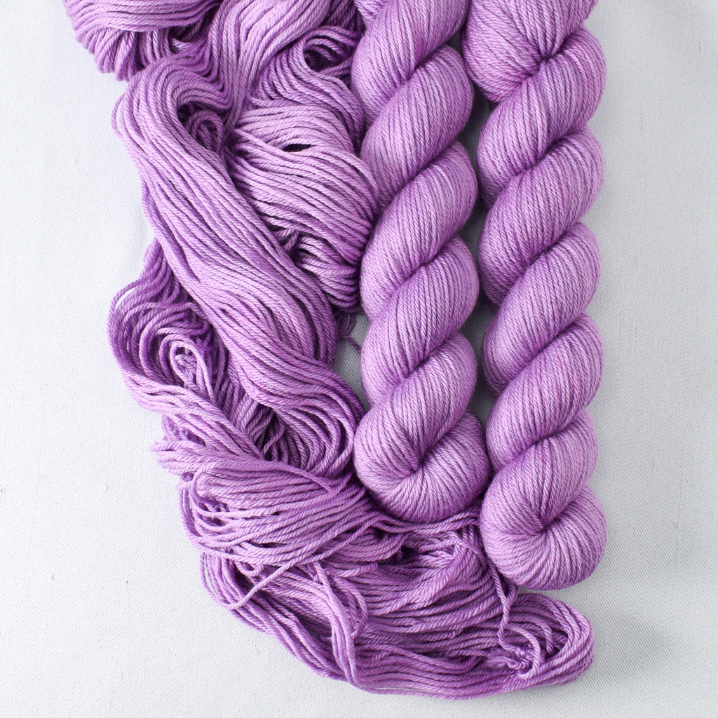 Glimmer - Miss Babs Yowza Mini superwash Merino wool yarn