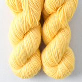 Halo - Miss Babs Yummy 2-Ply Toes superwash Merino wool yarn