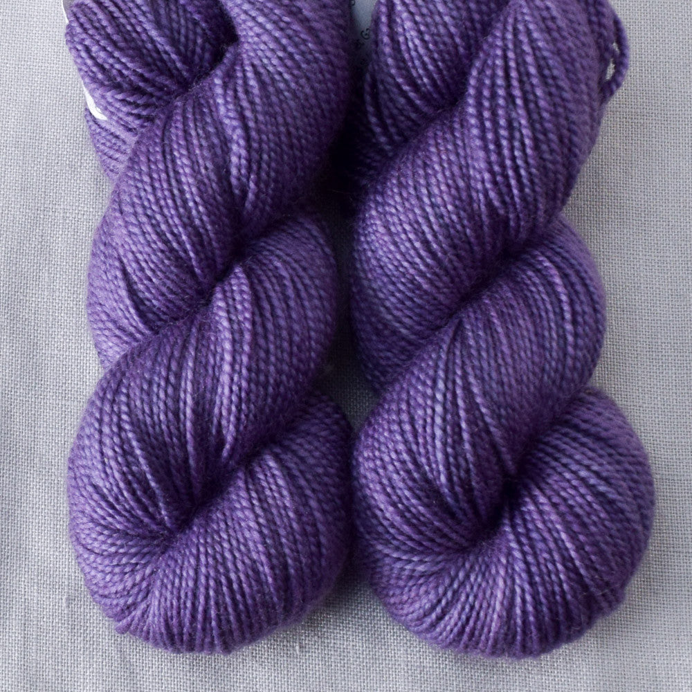 Harmonize - Miss Babs Yummy 2-Ply Toes superwash Merino wool yarn
