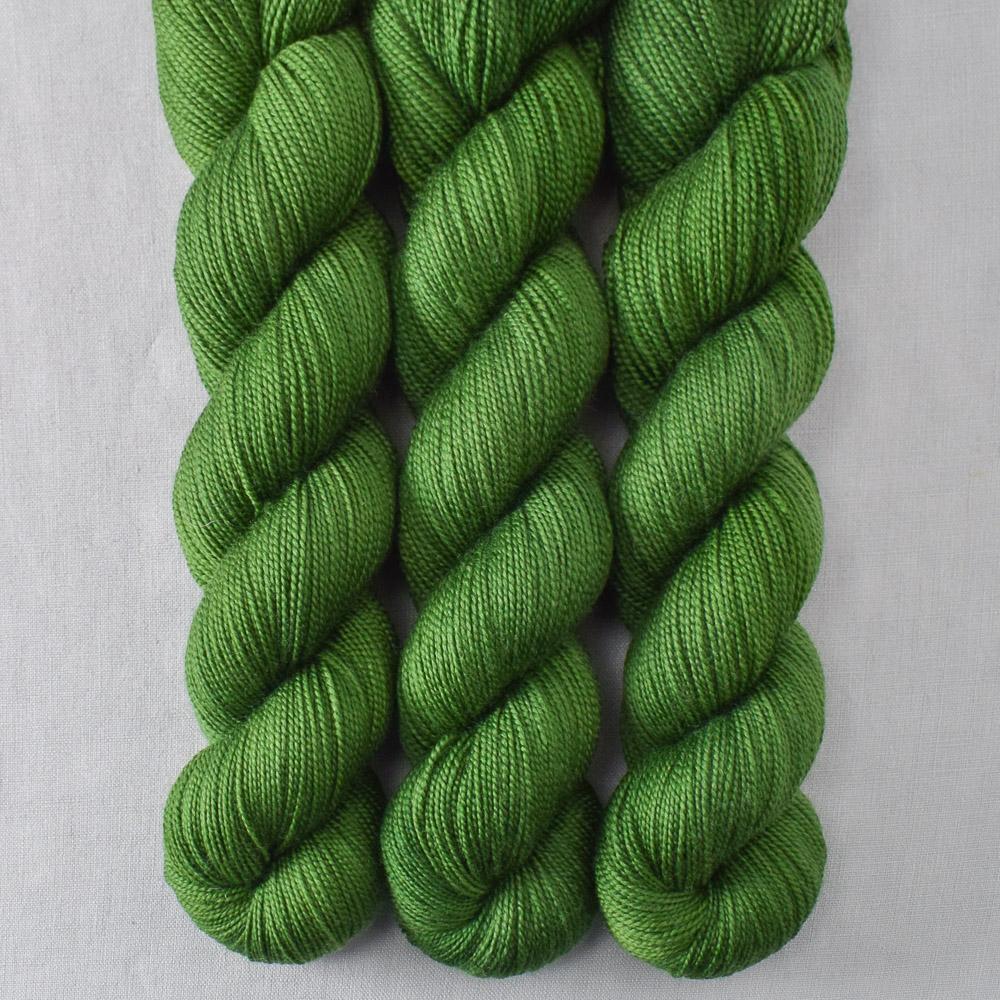 Herbalist - Miss Babs Yummy 2-Ply superwash Merino wool yarn
