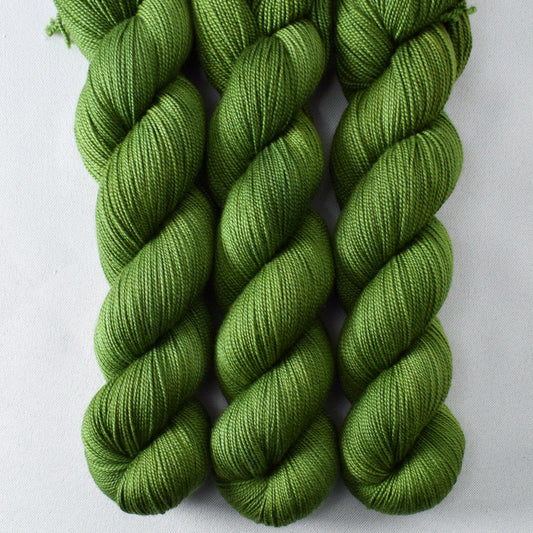 Herbalist - Miss Babs Avon yarn