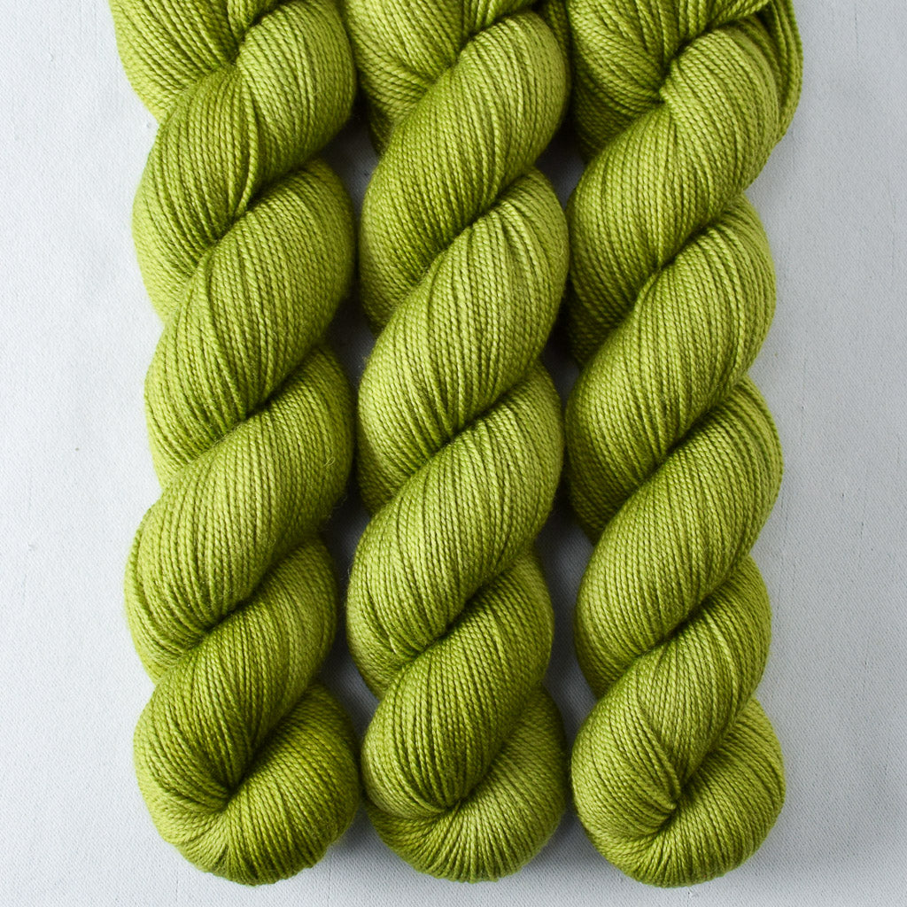 Hops - Miss Babs Yummy 2-Ply superwash Merino wool yarn
