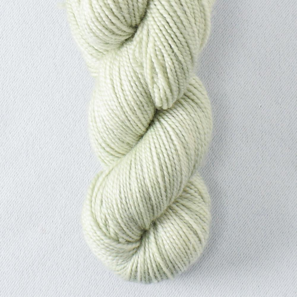 Horizon - Miss Babs Yummy 2-Ply Toes superwash Merino wool yarn