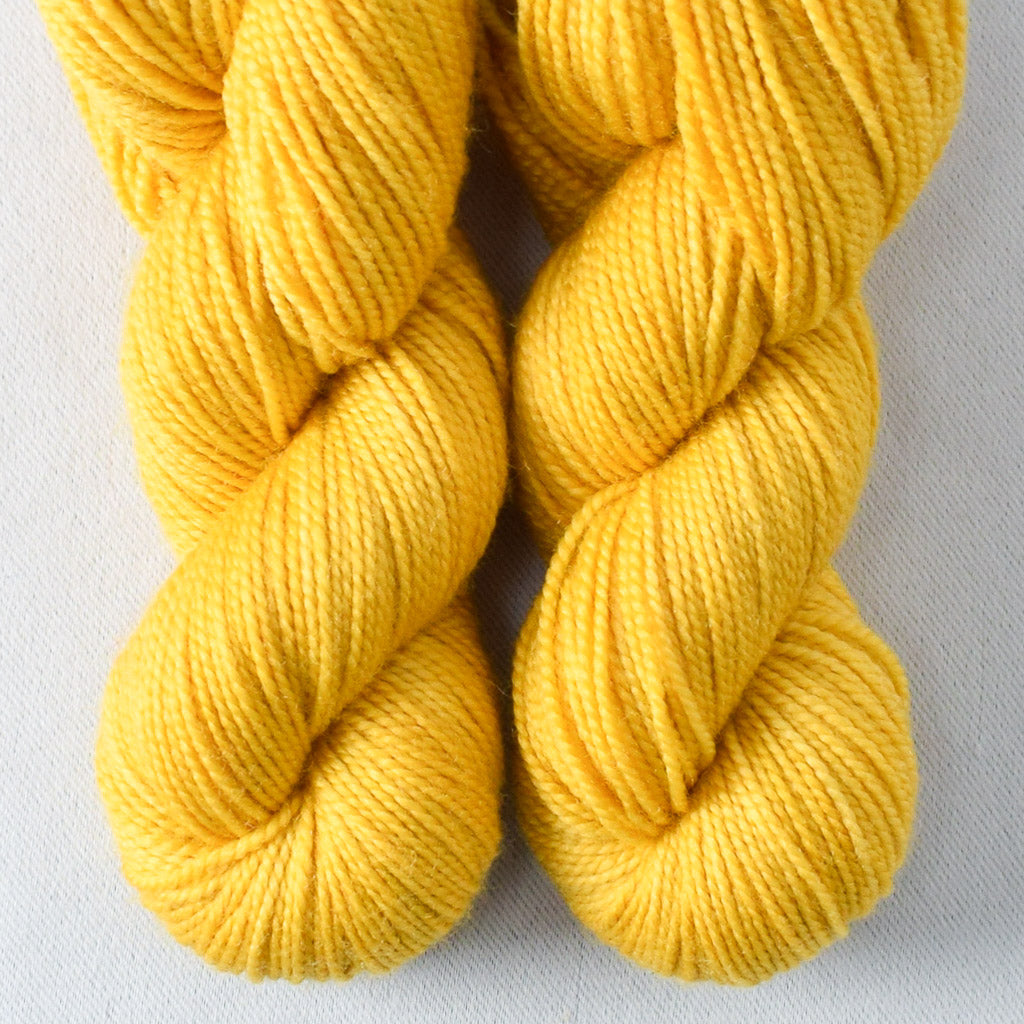 Horse Chestnut - Miss Babs Yummy 2-Ply Toes superwash Merino wool yarn