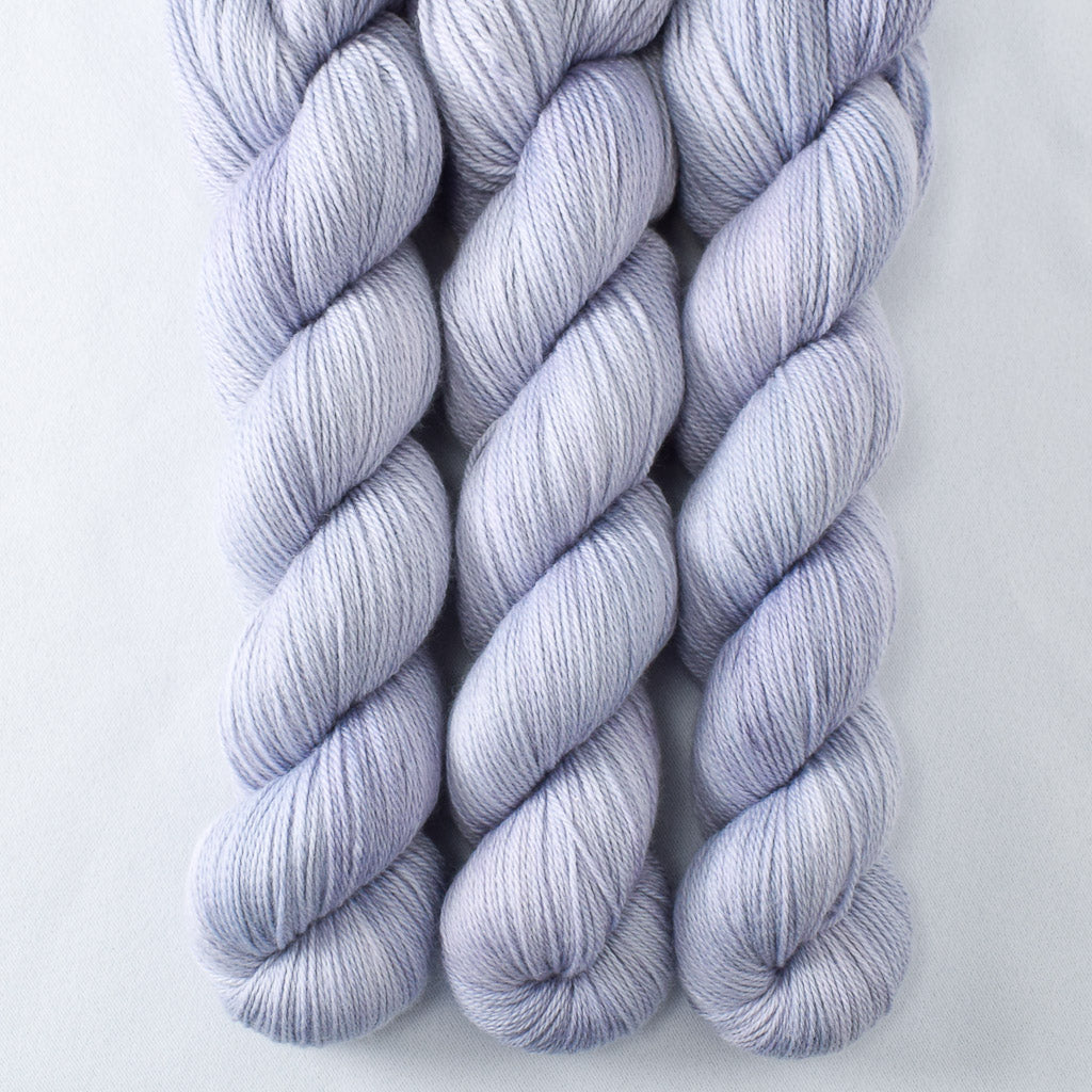 Hydrangea - Miss Babs Caroline yarn