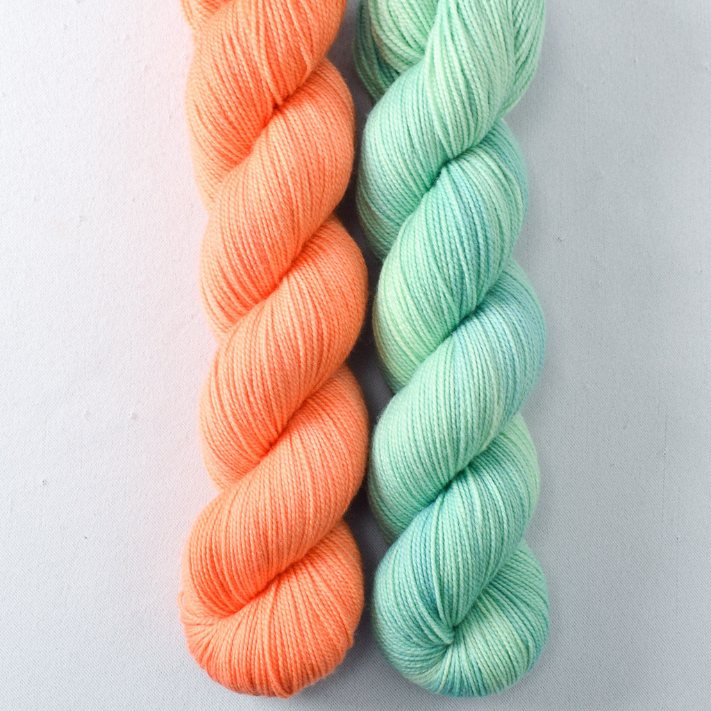 Hyperbole, Spicy Papaya - Miss Babs 2-Ply Duo