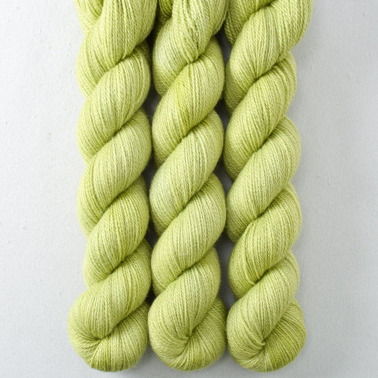 Iantha - Miss Babs Yet yarn