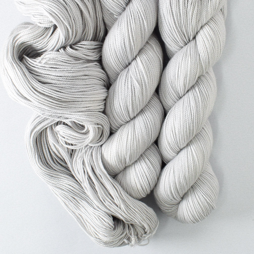 Ice Garden - Miss Babs Avon yarn