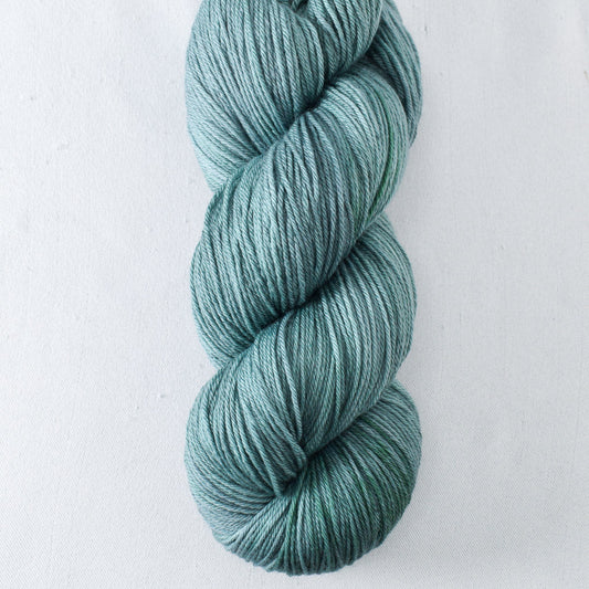 James - Miss Babs Yowza yarn