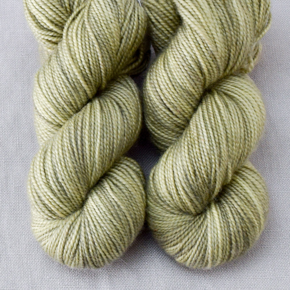 Jungfern - Miss Babs Yummy 2-Ply Toes superwash Merino wool yarn
