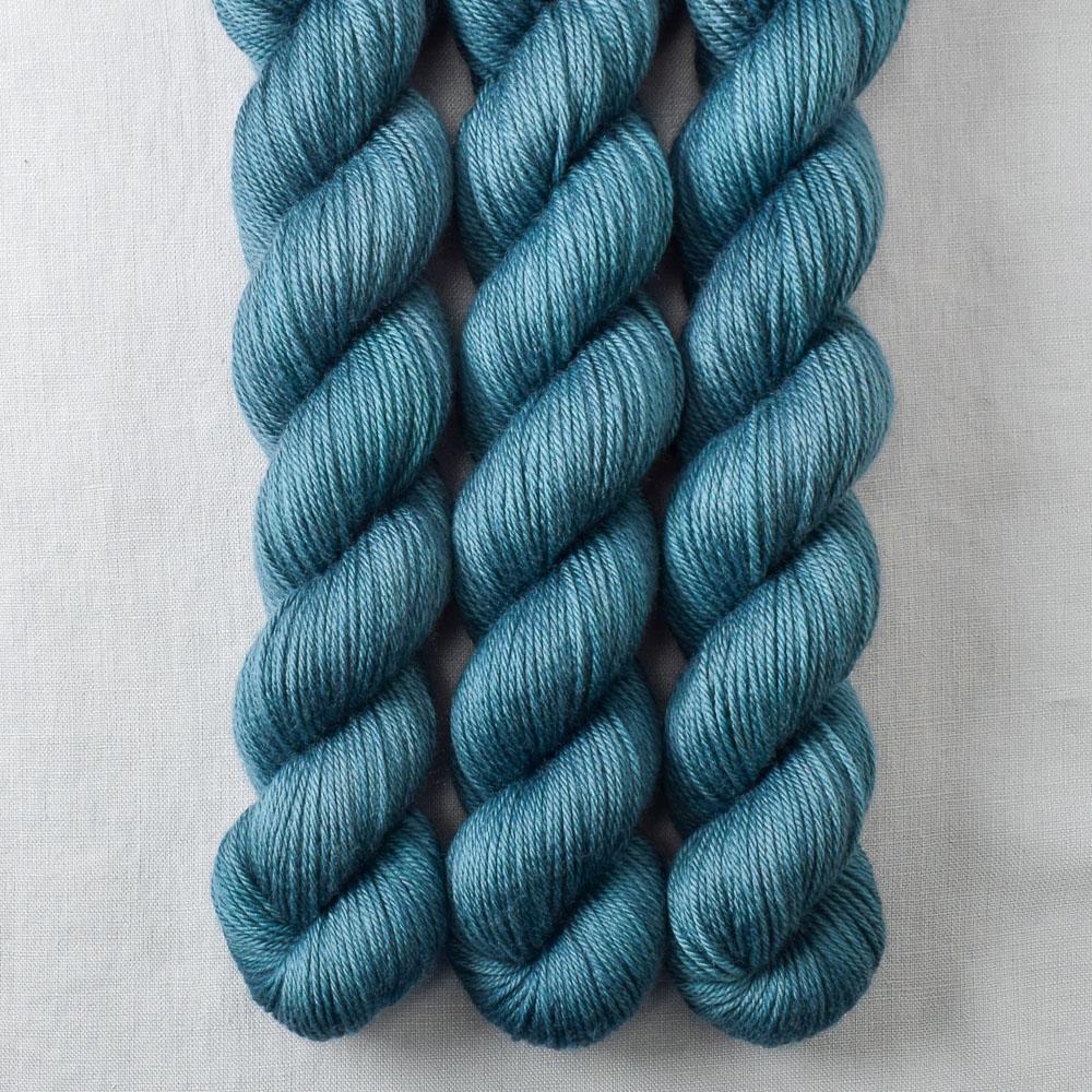 Juniper - Miss Babs Yowza Mini superwash Merino wool yarn