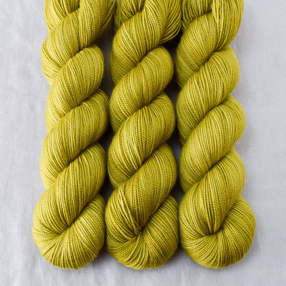 Makrut Lime - Miss Babs Yummy 2-Ply superwash Merino wool yarn