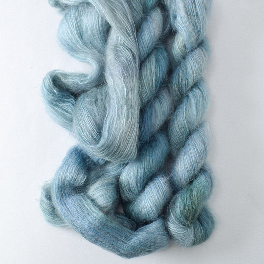 Kootenai - Miss Babs Moonglow yarn