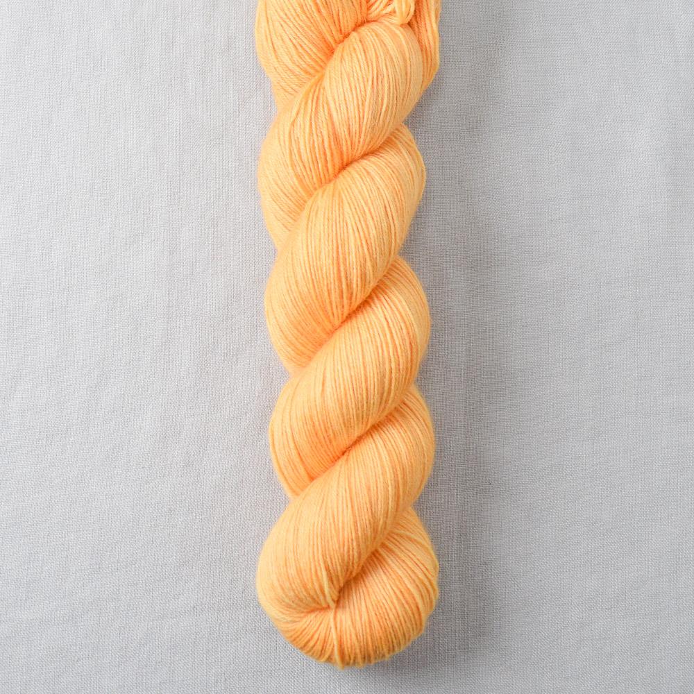 Kumquat - Miss Babs Katahdin 600 yarn