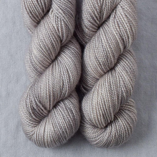 Lace Murex - Miss Babs Yummy 2-Ply Toes superwash Merino wool yarn