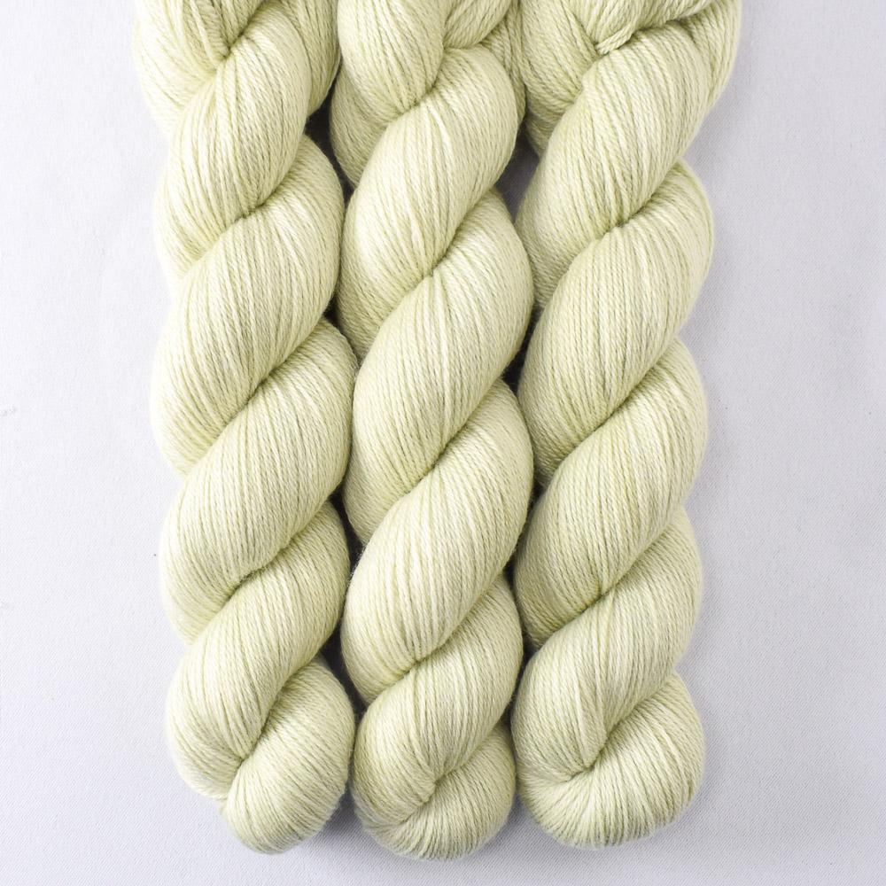 Lacewing - Miss Babs Caroline merino-cashmere-nylon yarn